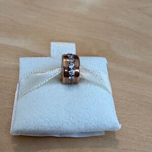 Pandora Rose Shining Path Clip